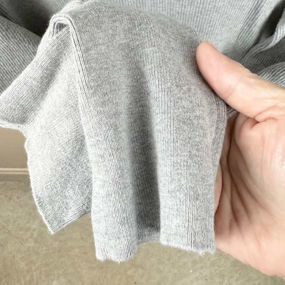 Lauren Ralph Lauren Gray Ribbed Turtleneck Sweater - Picture 4 of 9